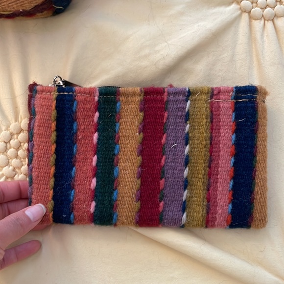 SOLD✨Wool Crossbody and wallet - Picture 6 of 7